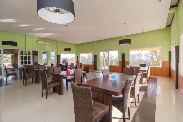RedDoorz @ Hotel Putri Gading Bengkulu - Yerinde Yemek