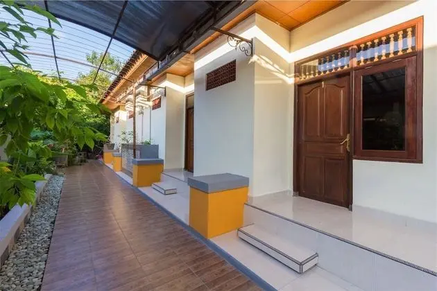RedDoorz @ Sehati Raya Kuta - Dış Mekan