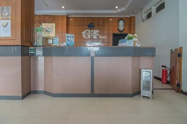 RedDoorz Syariah @ Grand Taufiq Tarakan - Lobi