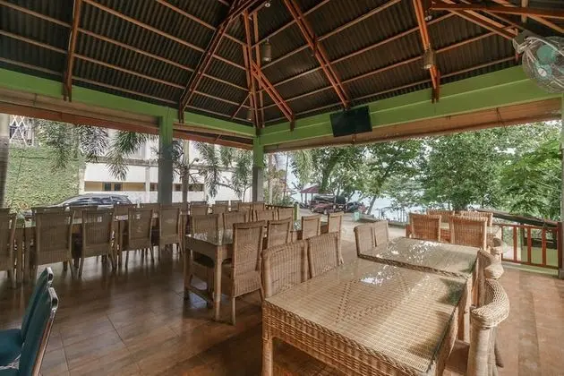 RedDoorz Syariah @ Iboih Beach Sabang - İç Mekan