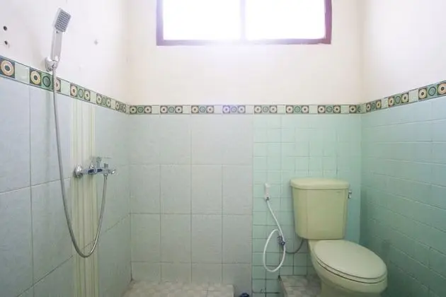 RedDoorz Syariah @ Jalan Gajah Mada - Banyo Tipleri