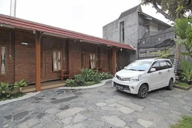 RedDoorz Syariah near Akmil Magelang
