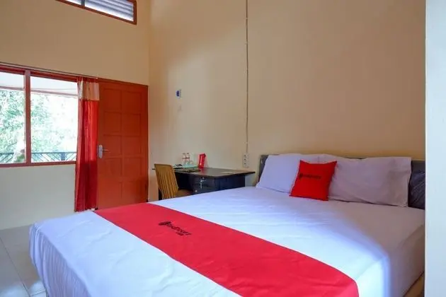 RedDoorz Syariah near Alun Alun Purwokerto - Öne Çıkan Resim