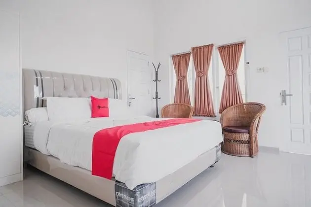 RedDoorz Syariah near Arafah Hospital Jambi - Öne Çıkan Resim