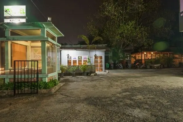RedDoorz Syariah near Citimall Prabumulih - Dış Mekan