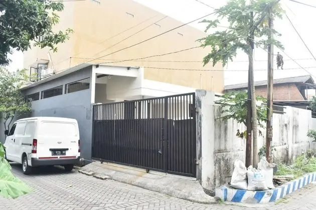 RedDoorz Syariah near Exit Tol Waru - Dış Mekan