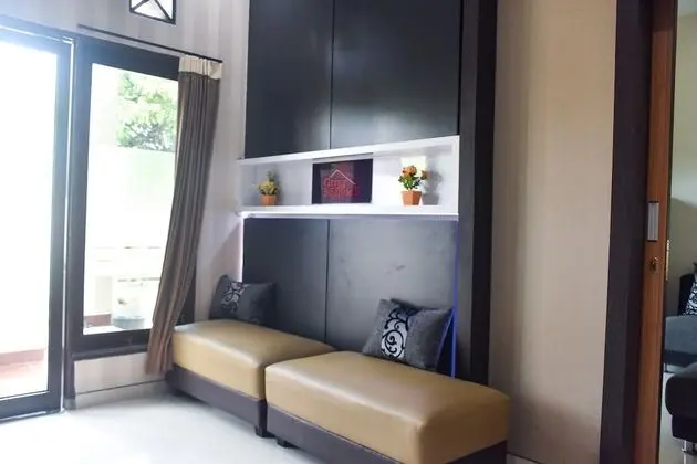 RedDoorz Syariah near Gelora Delta Sidoarjo 2 - Lobi