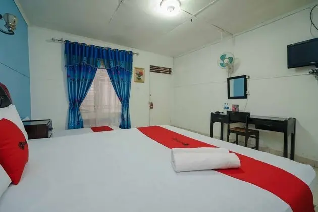 RedDoorz Syariah near Jalan Asahan Pematang Sianta - Oda