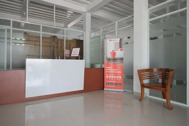 RedDoorz Syariah near Malahayati University Lampung