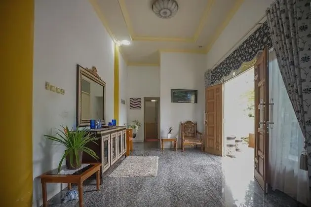 RedDoorz Syariah near Museum Lambung Mangkurat 2 - Lobi
