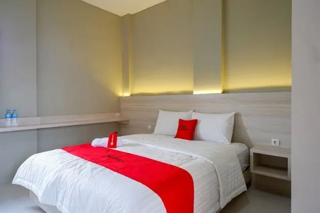 RedDoorz Syariah near PRPP Semarang - Öne Çıkan Resim