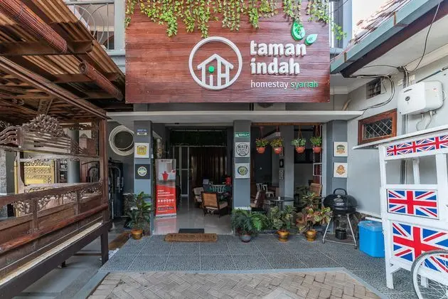 RedDoorz Syariah near RRI Malang
