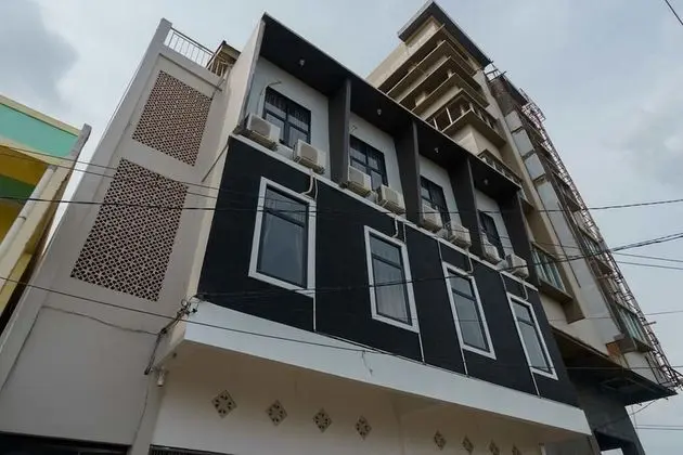 RedDoorz Syariah near RSUD Siti Fatimah Palembang - Dış Mekan