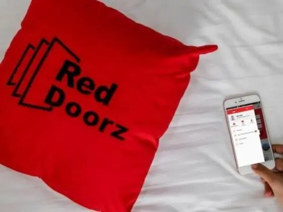 RedDoorz Syariah near Sepinggan Airport Balikpapan - Lobi