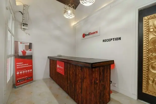 RedDoorz Syariah near Suzuya Mall Banda Aceh 2 - Lobi