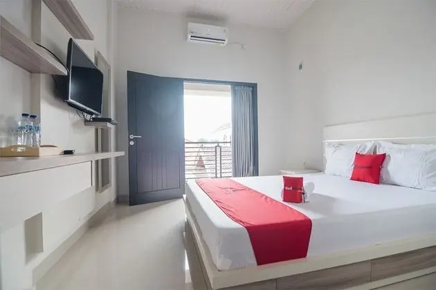 RedDoorz Syariah near Tugu Juang Jambi - Öne Çıkan Resim