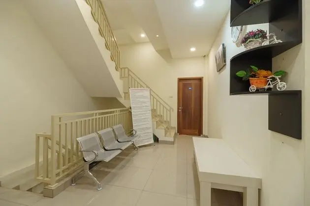RedDoorz Syariah near Universitas Serambi Mekkah - İç Mekan