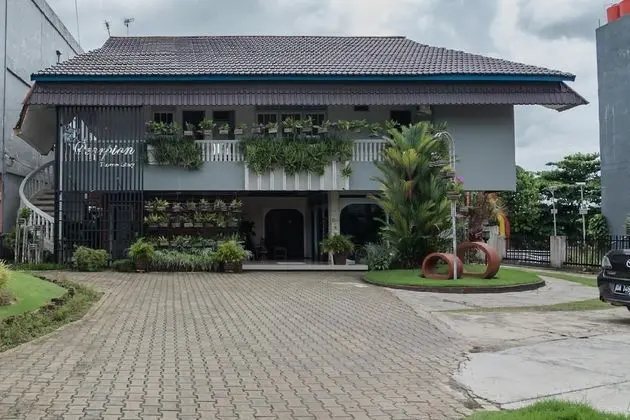 RedDoorz Syariah Plus @ Banjarbaru - 1
