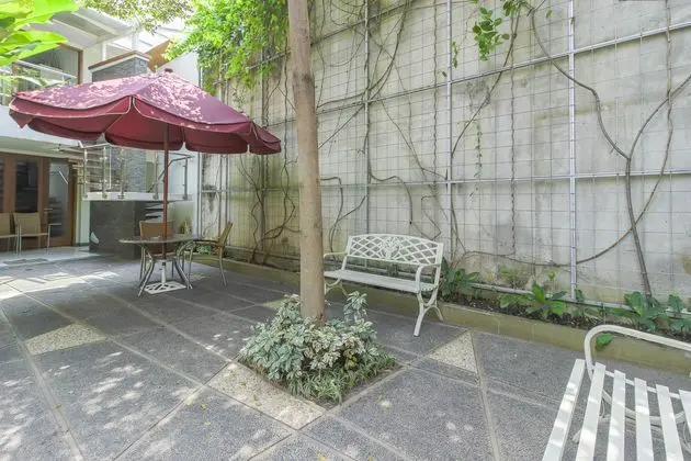 RedDoorz Syariah Plus @ Jatibening