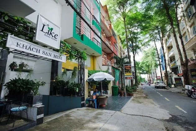 RedDoorz @ Trung Son Residence 3