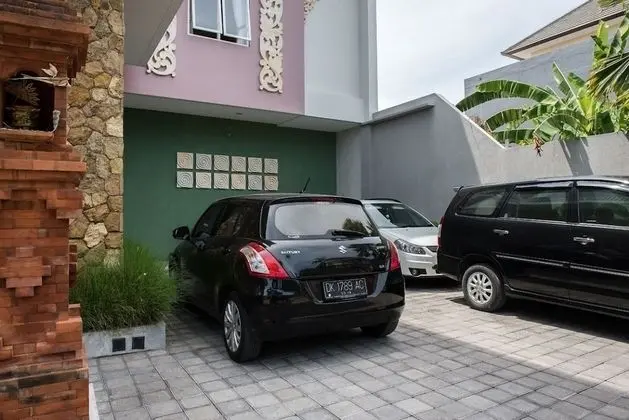 RedDoorz @ Tukad Asahan - Dış Mekan