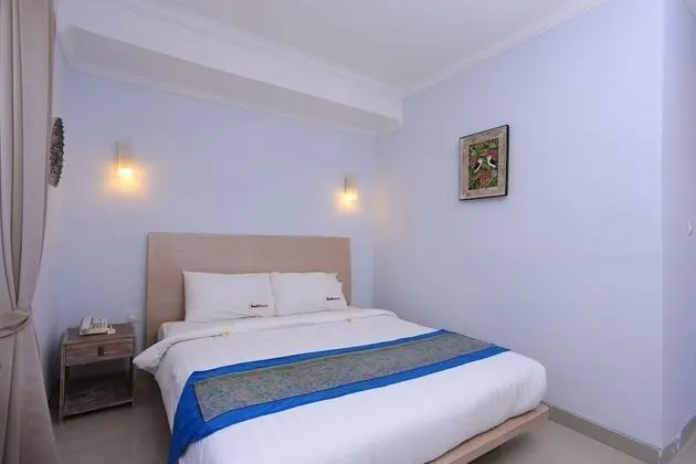 RedDoorz @ Umalas - Öne Çıkan Resim