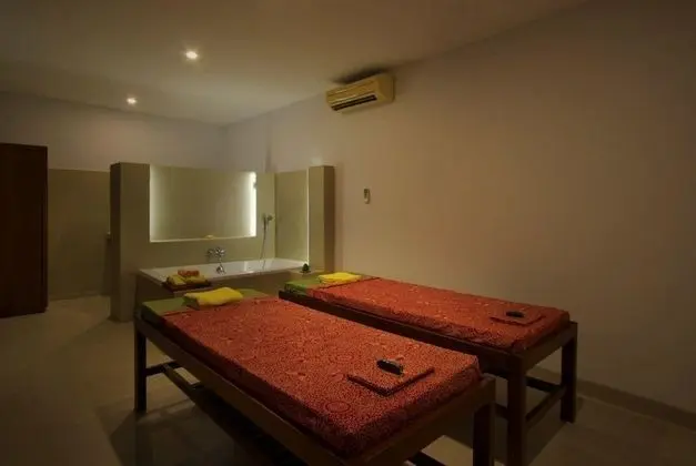 RedDoorz Villa @ Umalas - Spa