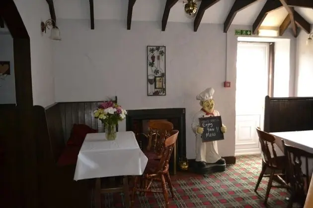 Redhall Arms Hotel - Yerinde Yemek