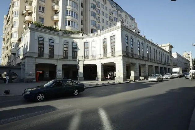 Redline Hotel