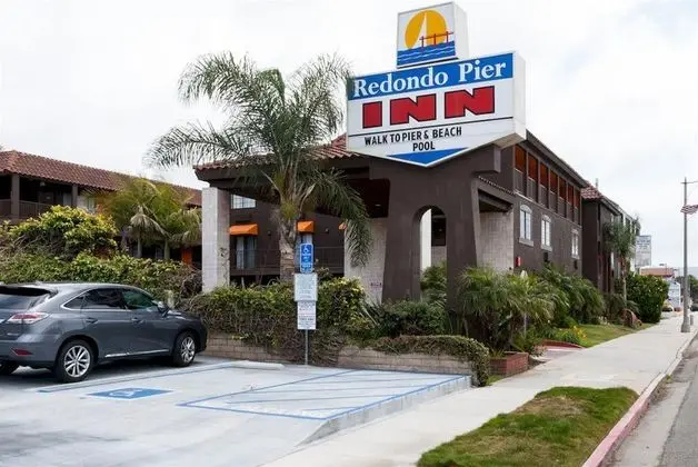 Redondo Pier Inn