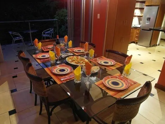 Redsquare Home - Yerinde Yemek