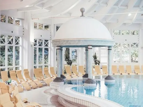 Reduce Hotel Thermal - Havuz