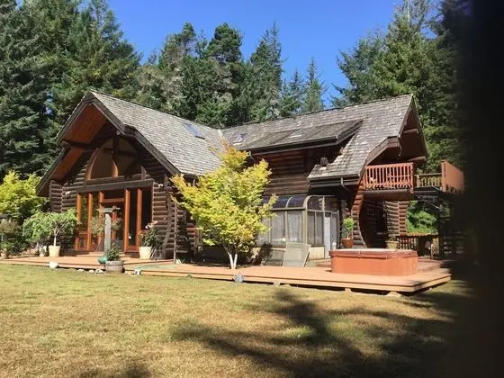 Redwood Log Cabin - Öne Çıkan Resim