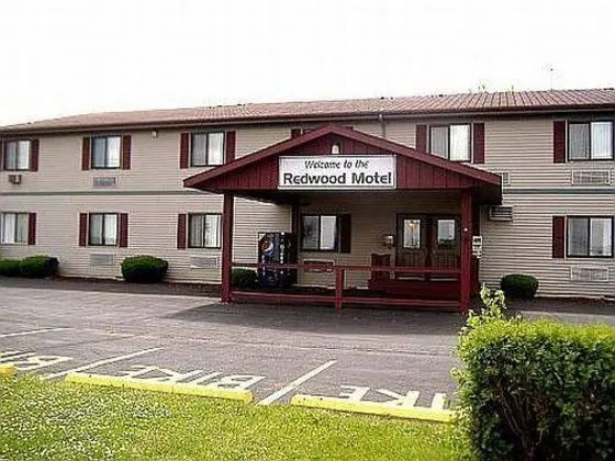The Redwood Motel