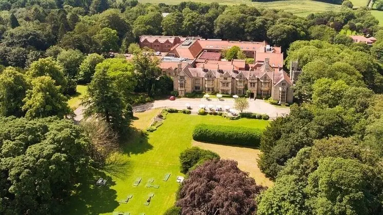 Redworth Hall Hotel - Dış Mekan