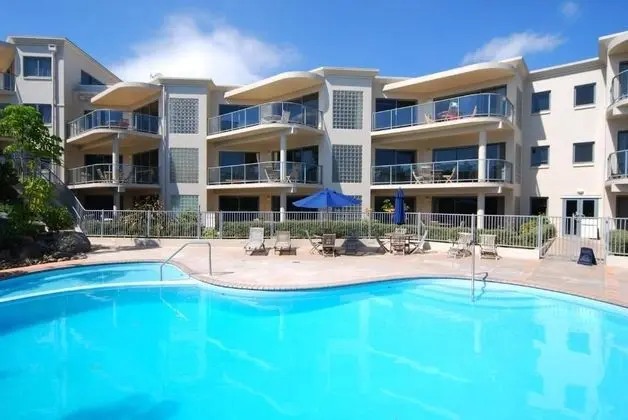 The Reef Beachfront Apartments - Dış Mekan