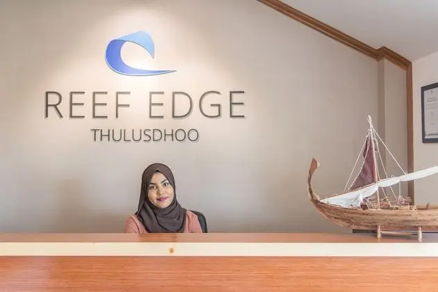 Reef Edge Thulusdhoo - Lobi