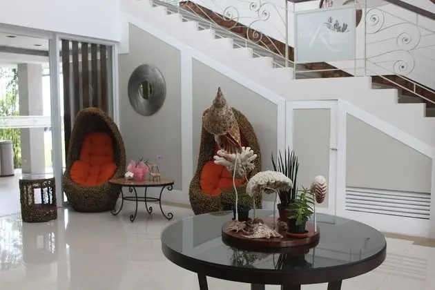 The Reef Hotel and Residences - Lobi