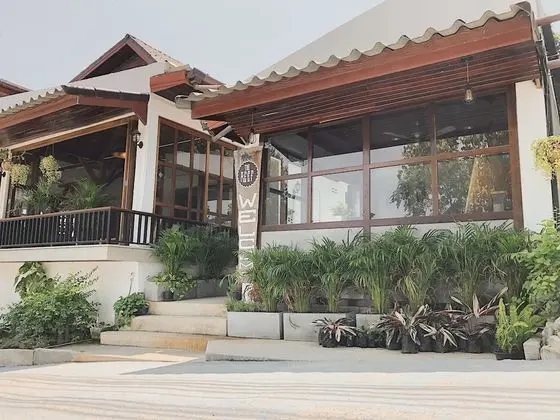 The Reef Hotel