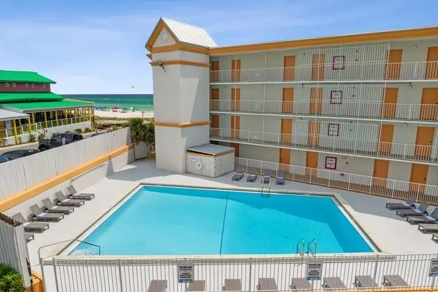 The Reef at Seahaven Beach Resorts - Havuz
