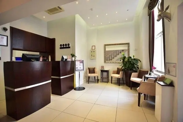 Reem Hotel - Lobi