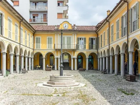 Refined Apartmet in Pallanza With Balcony