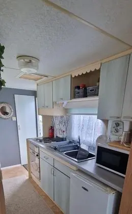 Refurbished 2-bed Holiday Home in Ingoldmells - Mutfak