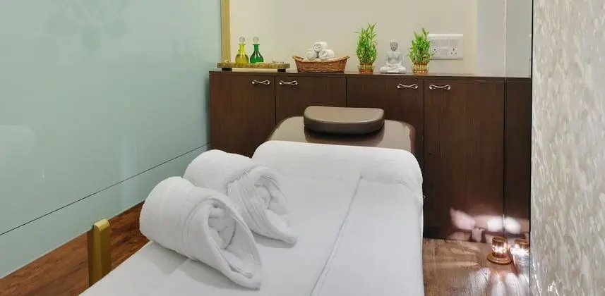 Hotel Regal Enclave - Spa