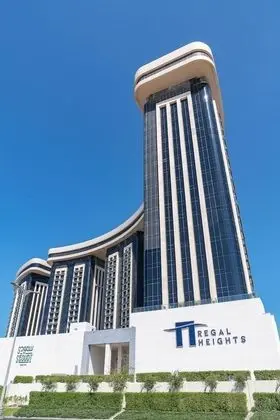 Regal Heights Hotel - Dış Mekan