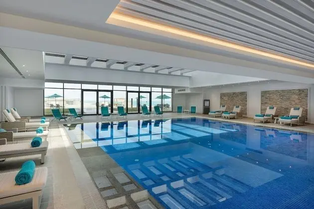 Regal Heights Hotel - Havuz