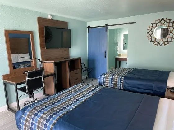 Regal Inn