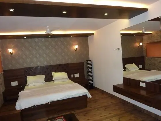 Hotel Regal Palace - Oda