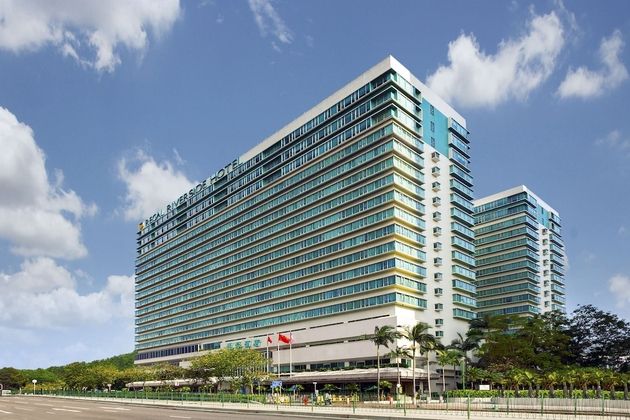 Regal Riverside Hotel