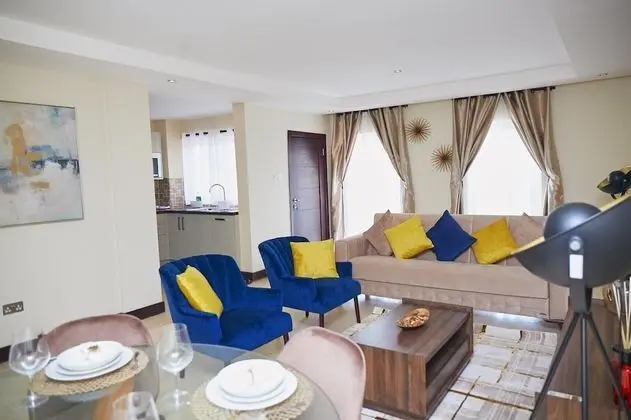 Regal Spaces at Imperial Grove - Öne Çıkan Resim